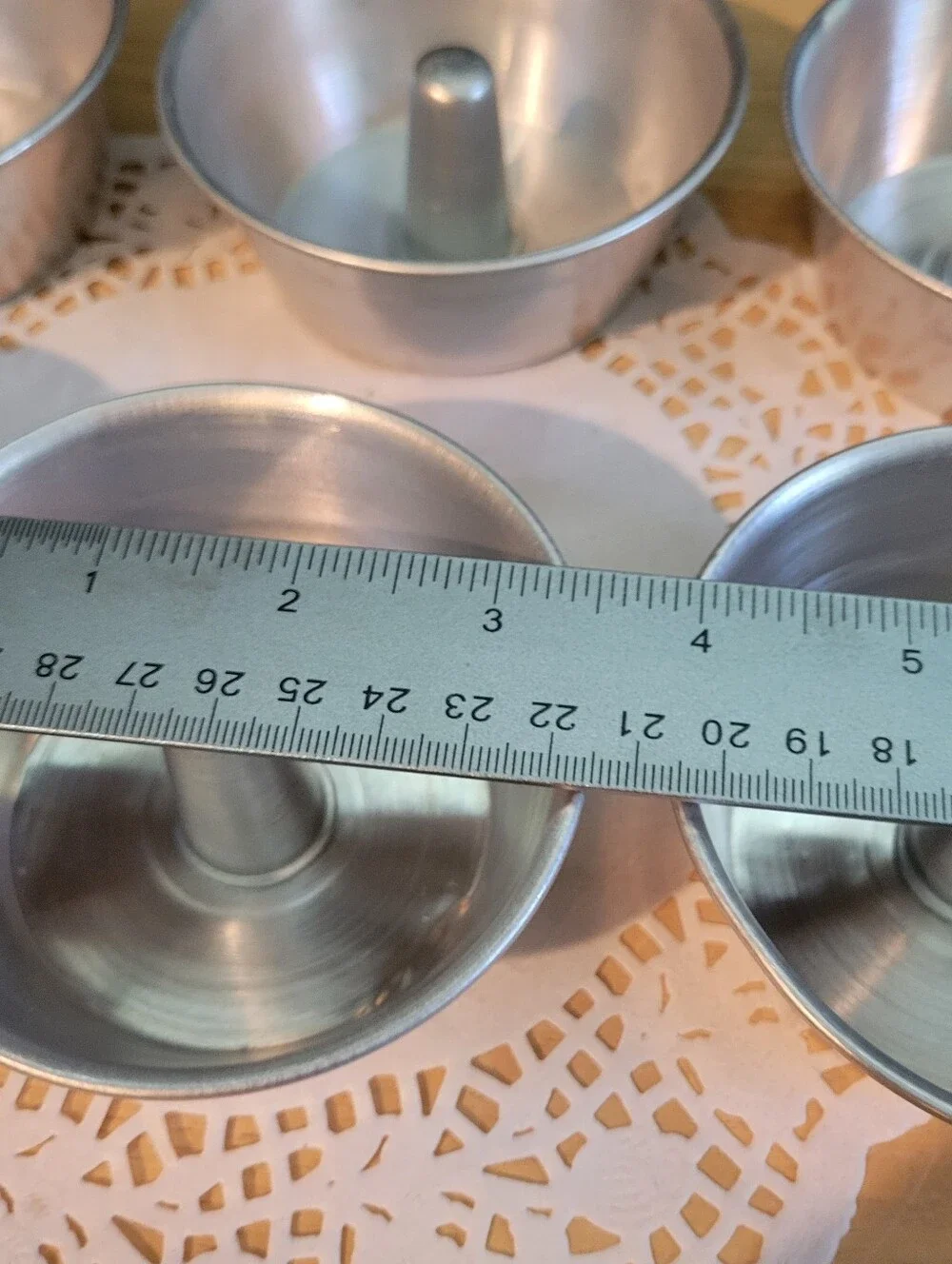 Aluminum Ring Mold Set - Silver Angel Food Baking Cups (6-Pack) Mini Bundt Pan